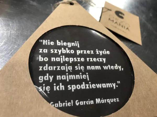 Zdjęcie Złote myśli życzenia na 18 urodziny, które inspirują do mądrości