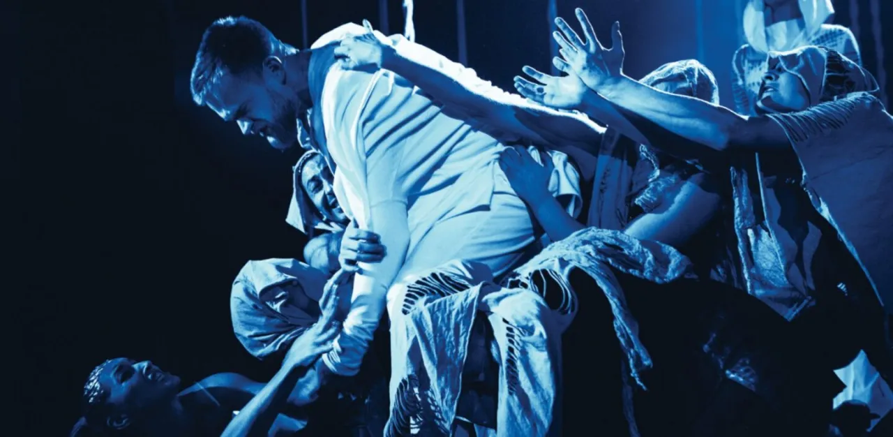 Zdjęcie Spektakle teatralne dla dorosłych – odkryj najlepsze przedstawienia