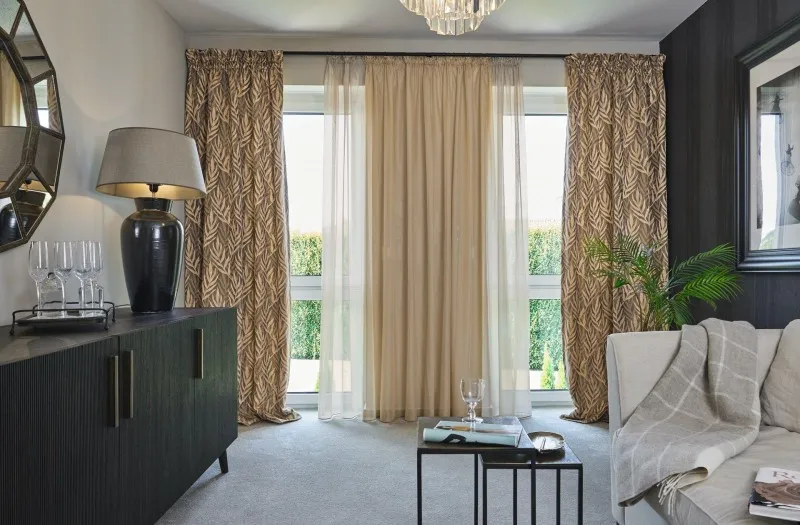Zdjęcie Edle Gardinen für das Wohnzimmer: So verleihen Sie Ihrem Raum Stil