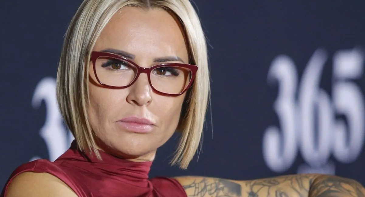 Zdjęcie Z kim jest Blanka Lipińska? Odkryj jej związek z Pawłem Baryłą