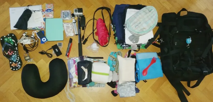 Zdjęcie Jak spakować się na tydzień w bagaż podręczny i uniknąć problemów