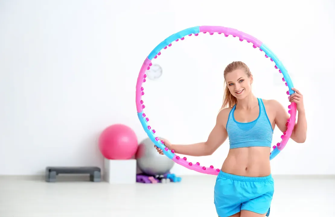 Zdjęcie Czy hula hop odchudza? Odkryj skuteczność i efekty ćwiczeń