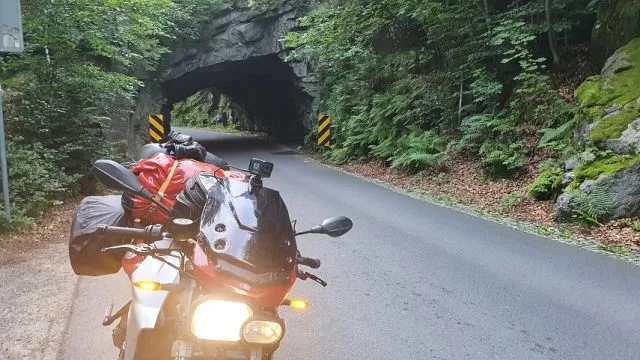 Zdjęcie Najlepsze trasy motocyklowe opolskie – odkryj ukryte skarby regionu