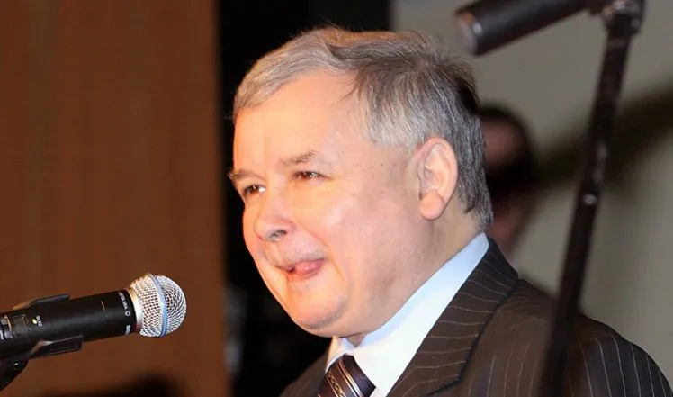 Zdjęcie Czy Jarosław Kaczyński ma doktorat? Prawda o jego tytule naukowym