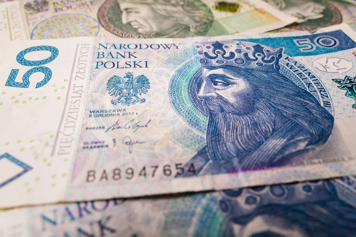 Zdjęcie Patelnia ile ton? Sprawdź, jakie są limity masy dla naczep w Polsce
