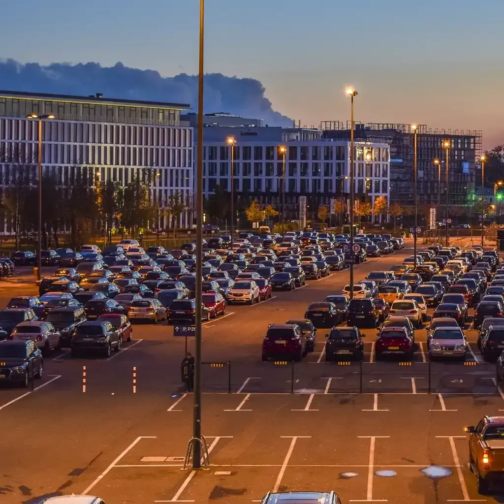 Zdjęcie Jak dojechać do Karwii? Sprawdź najlepsze opcje transportu