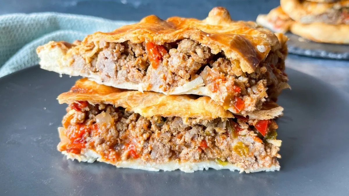 Zdjęcie Deliciosa empanada de carne picada y huevo: receta fácil y rápida