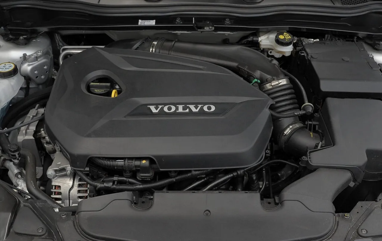 Zdjęcie Volvo V40 jaki silnik wybrać? Porównanie, opinie i problemy silników