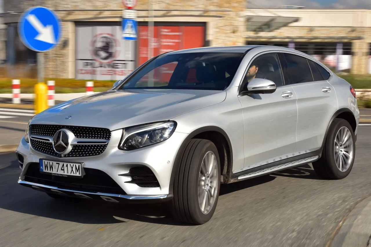 Zdjęcie Mercedes GLC jaki silnik wybrać – uniknij kosztownych błędów