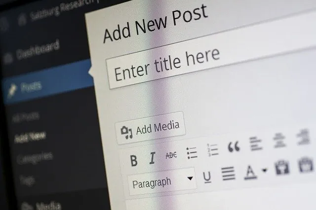 Zdjęcie Ile zarabia content manager? Poznaj realne zarobki w Polsce