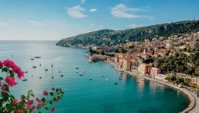 Zdjęcie Francja: Odkryj najpiękniejsze miejsca i zaplanuj podr&oacute;ż