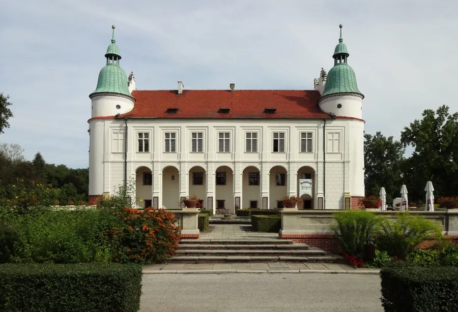 Zdjęcie Pałac w Baranowie Sandomierskim: Fascynująca historia i atrakcje