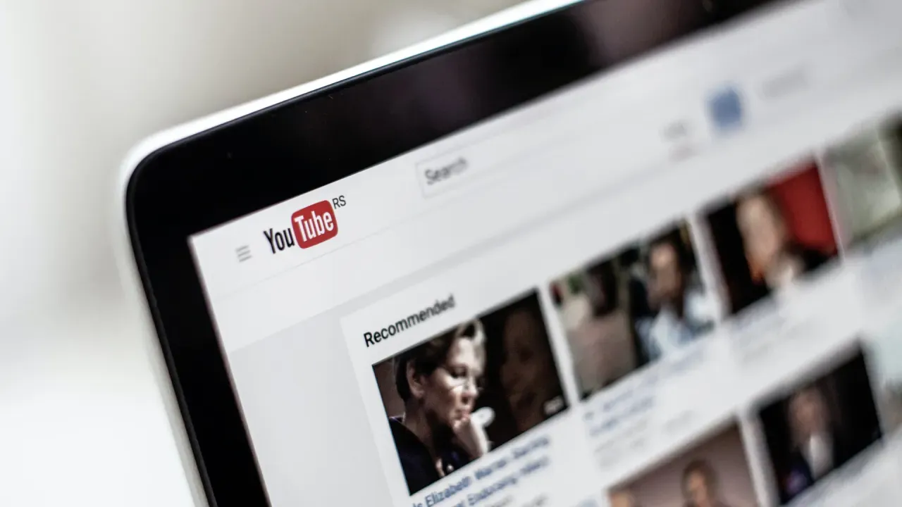 Zdjęcie Jak ściągnąć podkład muzyczny z YouTube bez ryzyka i legalnie