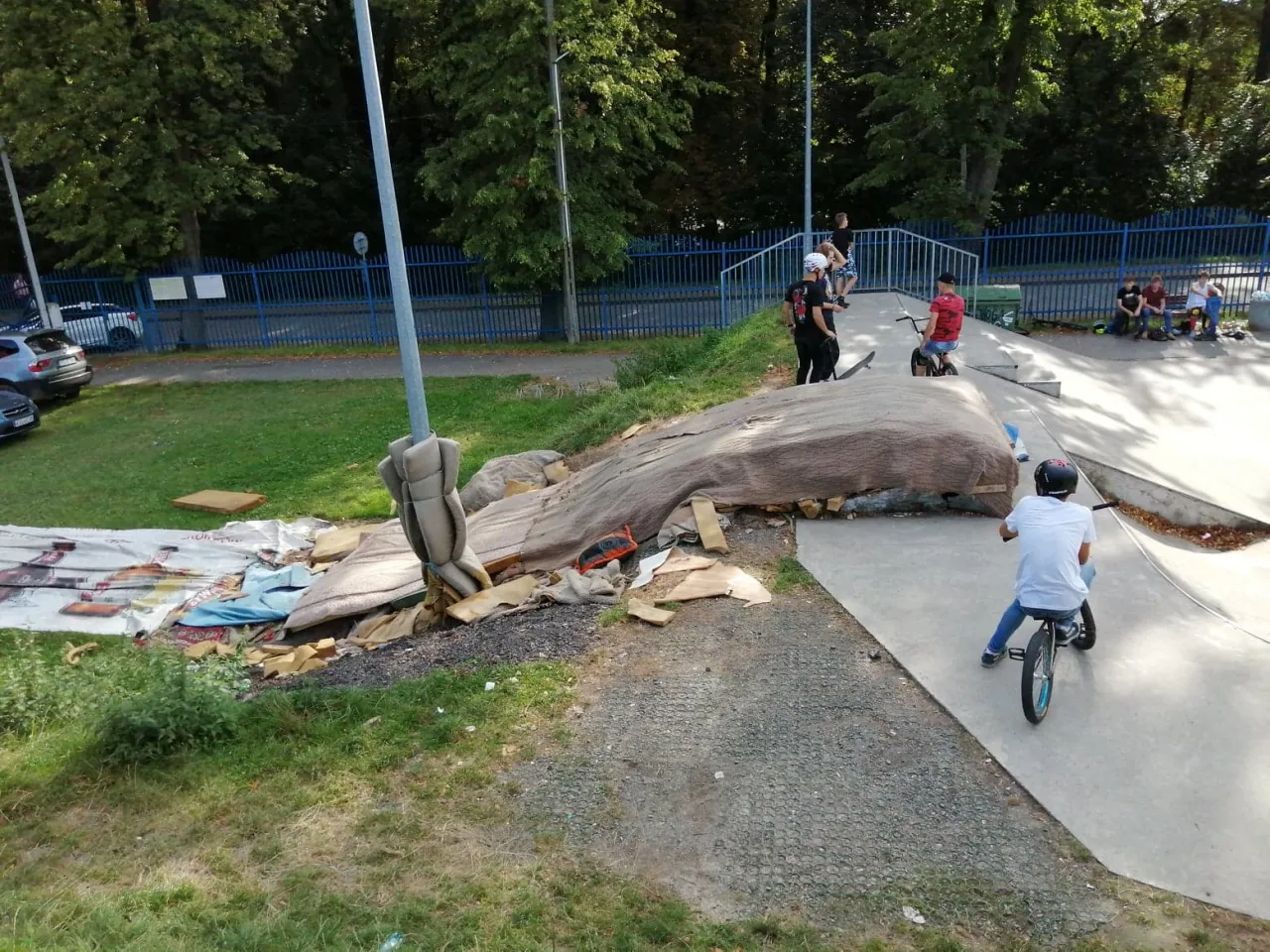 Zdjęcie Skatepark Andrychów - Wszystko, co musisz wiedzieć o tym miejscu