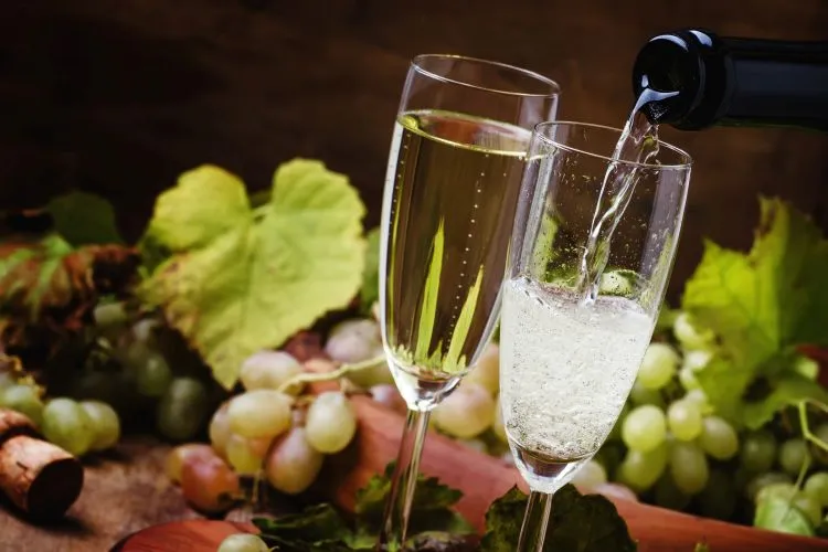 Zdjęcie Jakie przekąski do prosecco? Odkryj idealne połączenia smaków
