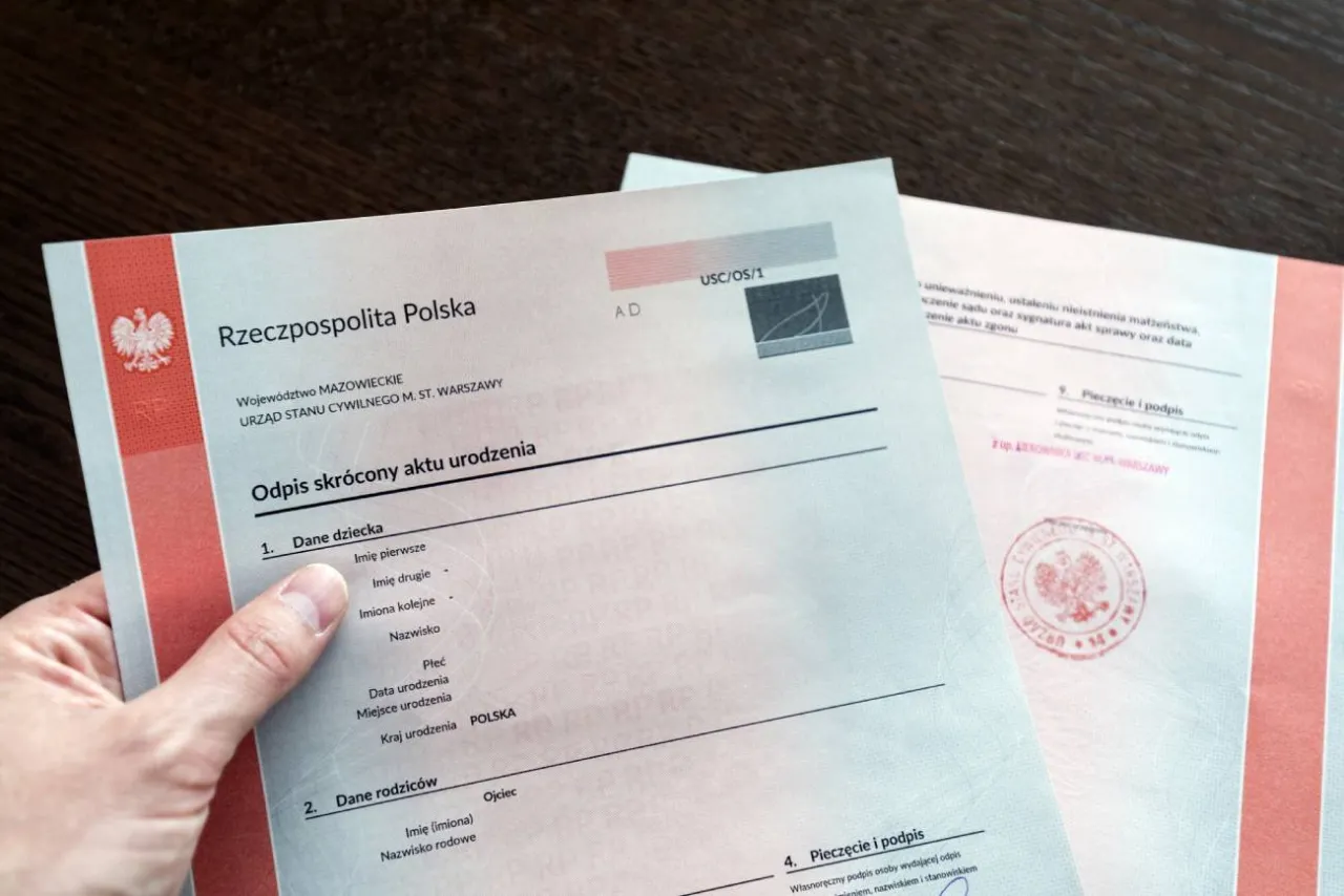 Zdjęcie Jak łatwo uzyskać odpis aktu urodzenia w Polsce – sprawdź gdzie to zrobić