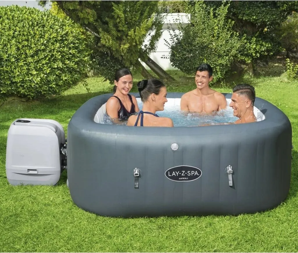 Zdjęcie Najlepsze cechy jacuzzi Bestway Lay-Z-Spa Hawaii, które musisz znać