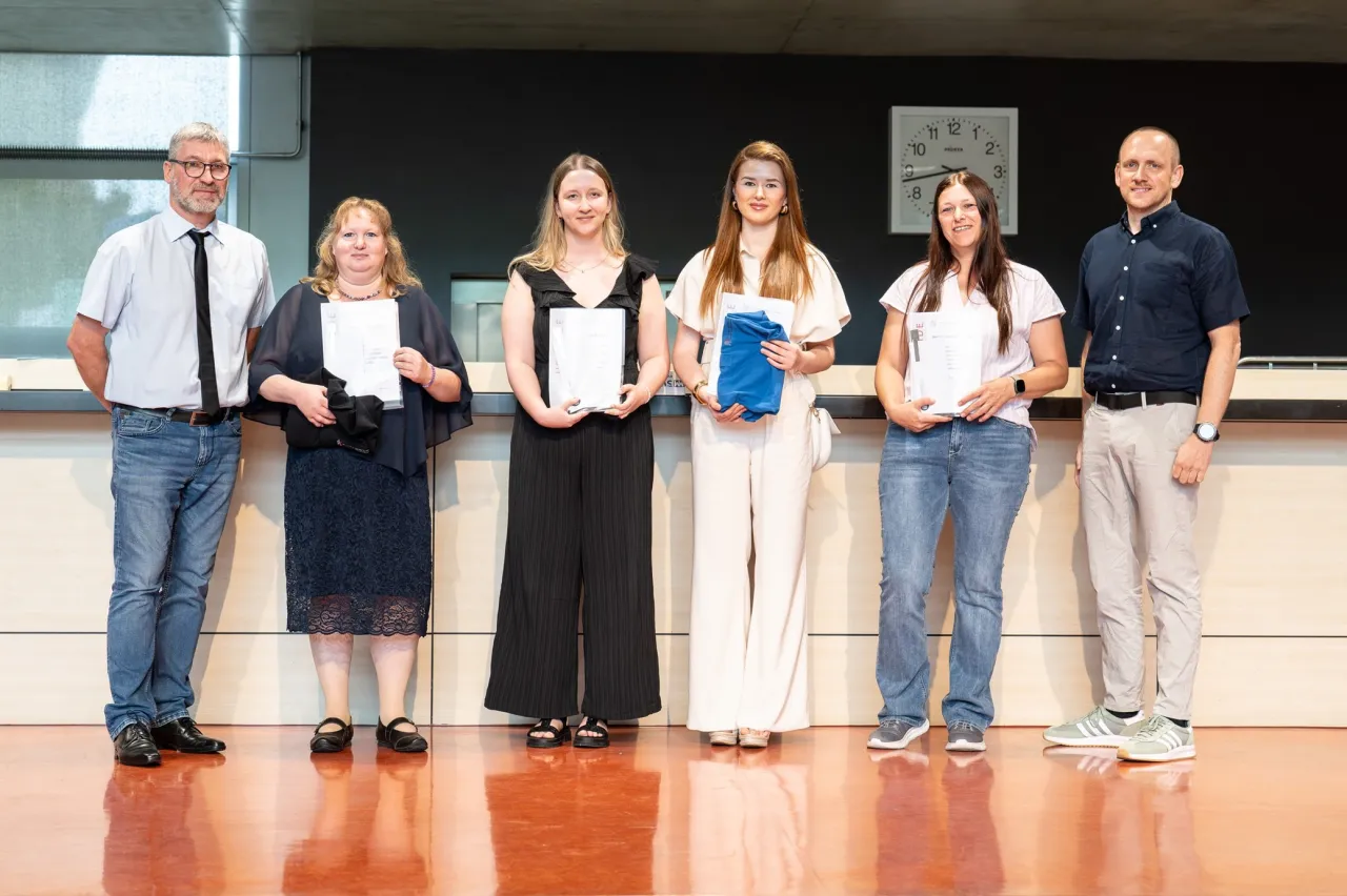 Zdjęcie Peter-Bruckmann-Schule: Wichtige Informationen zu Ausbildung und Veranstaltungen