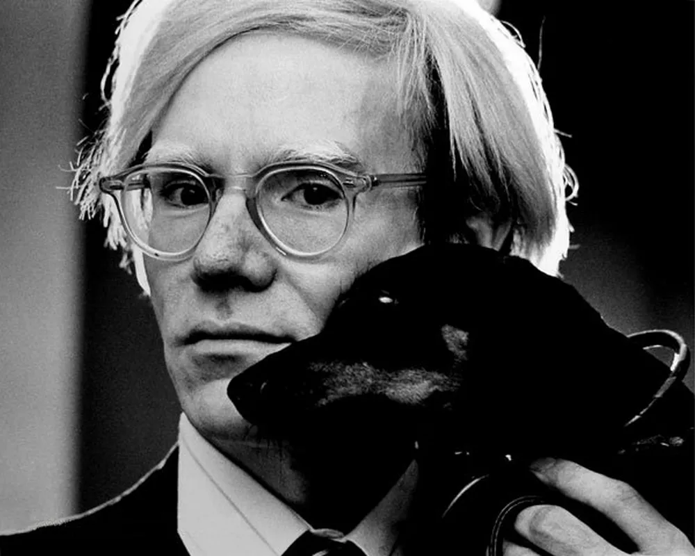 Zdjęcie Andy Warhol: życie i twórczość, które zmieniły sztukę współczesną