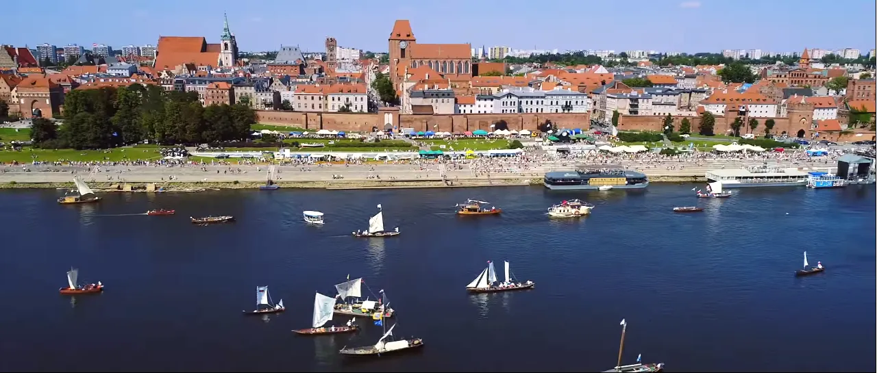 Zdjęcie Jaka rzeka płynie przez Toruń? Odkryj tajemnice Wisły i Drwęcy