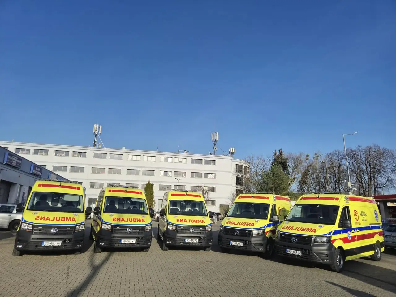 Zdjęcie Ile kosztuje nowa karetka pogotowia? Ceny, które mogą zaskoczyć