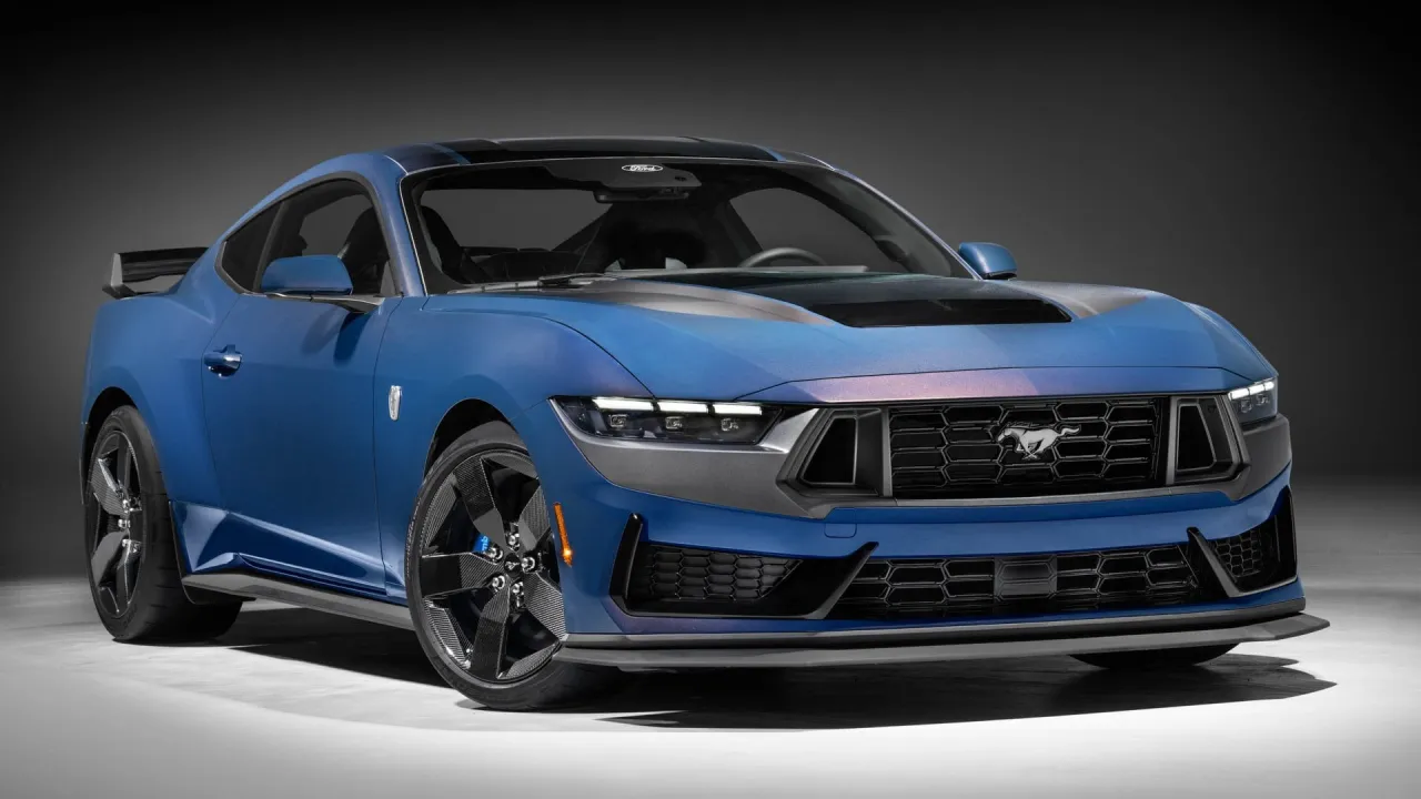 Zdjęcie Ile koni ma Mustang? Moc silników i osiągi różnych wersji