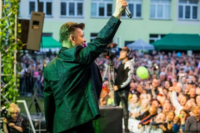 Zdjęcie Ile kosztuje koncert Zenka Martyniuka na weselu? Sprawdź ceny i szczegóły