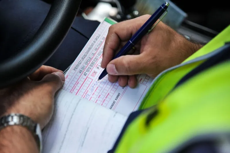 Zdjęcie Jak szybko i bezproblemowo zapłacić mandat karny przelewem