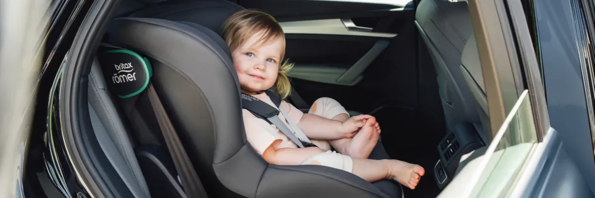 Zdjęcie Jak zamontować fotelik bez isofix - krok po kroku dla bezpieczeństwa
