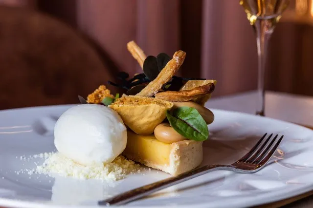 Zdjęcie Gdzie zjeść w Łomży? Odkryj najlepsze restauracje i smaki