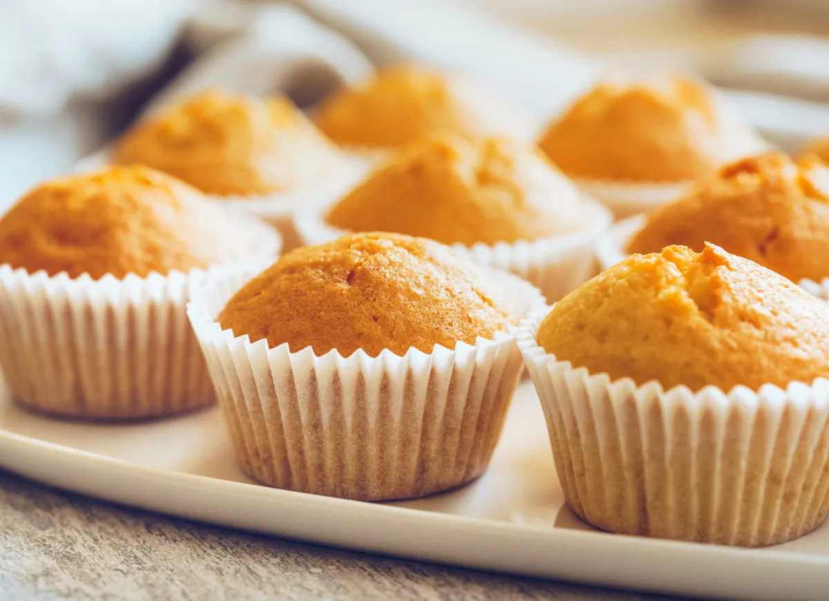 Zdjęcie Jak zrobić, żeby babeczki nie opadły - skuteczne sposoby na sukces w pieczeniu