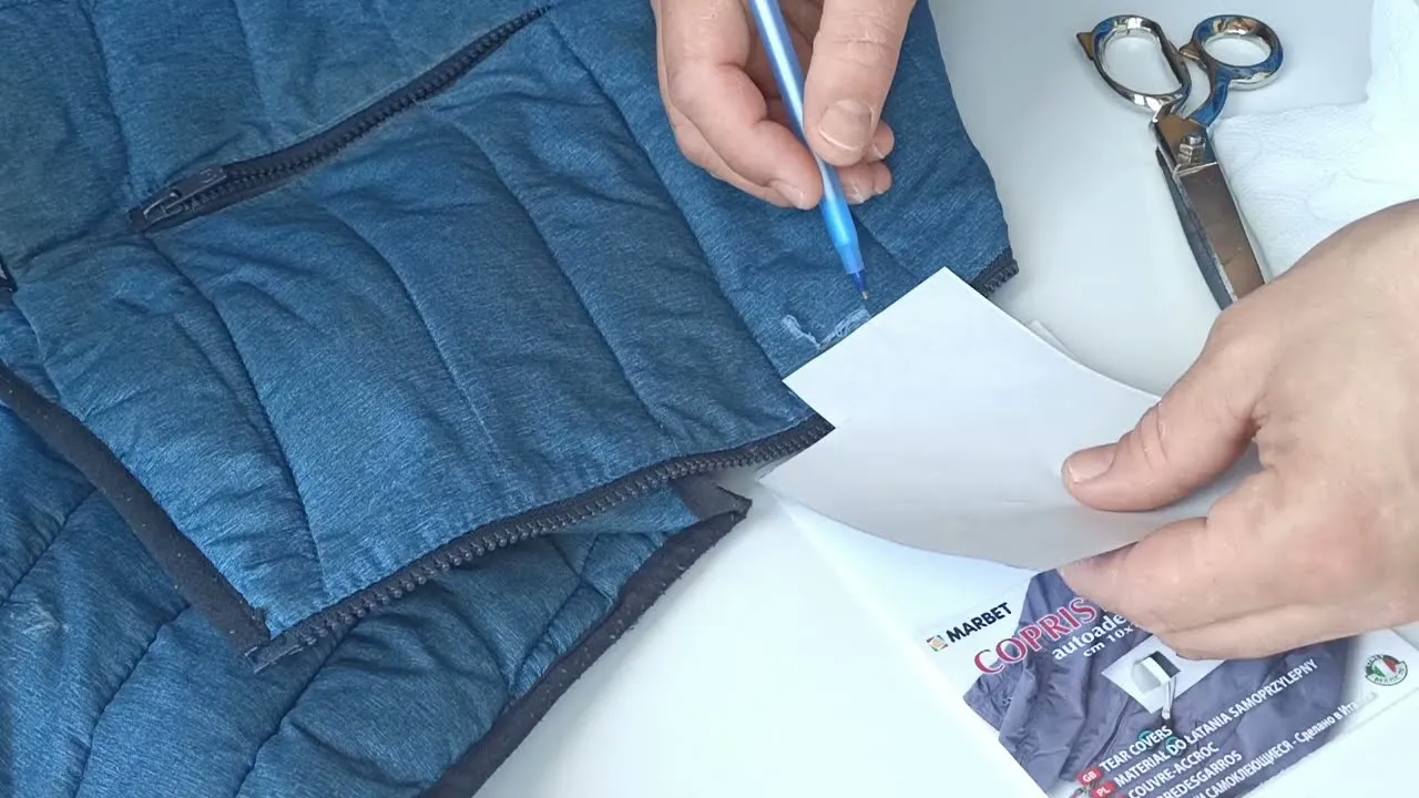 Zdjęcie Jak naprawić dziurę w kurtce puchowej? Prosty poradnik krok po kroku