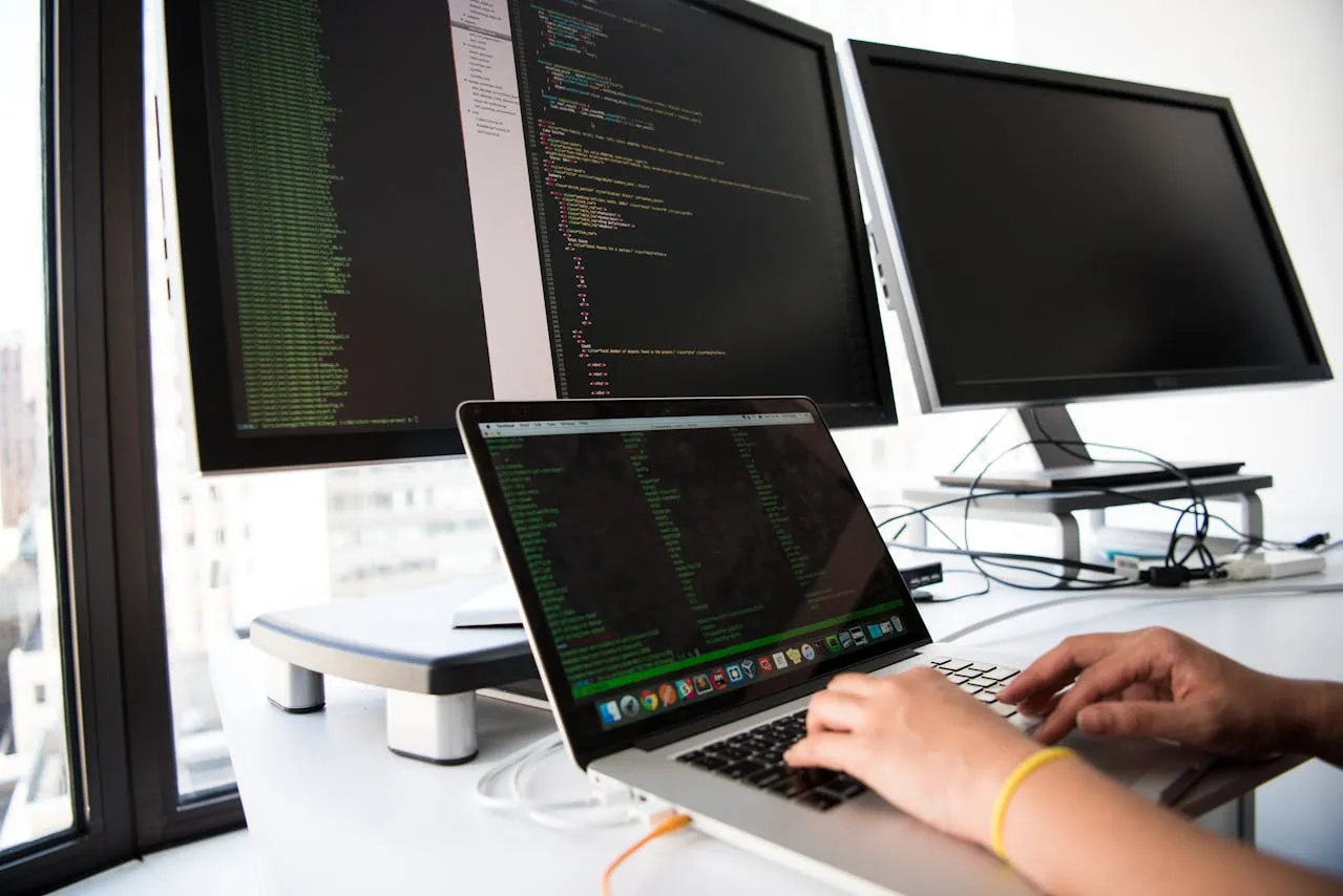 Zdjęcie Kiedy sztuczna inteligencja zastąpi programistów? Przyszłość pracy w IT