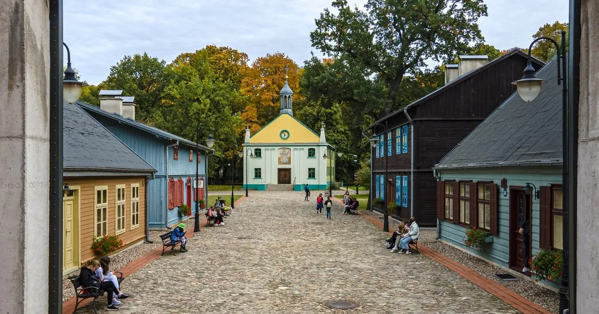 Zdjęcie Skansen architektury drewnianej w Łodzi - odkryj fascynującą historię