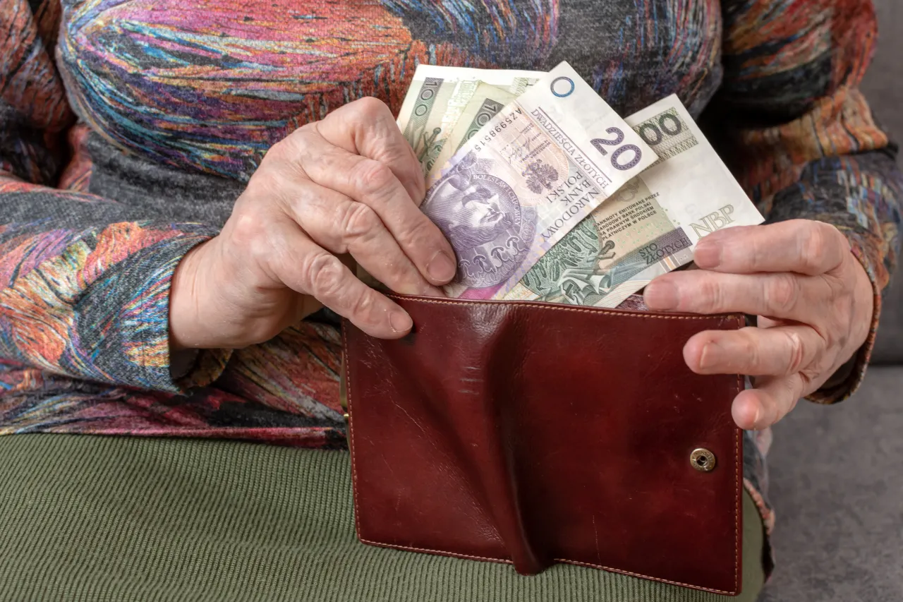Zdjęcie Jak otrzymać 500 zł do emerytury po 65 roku życia i nie przegapić szansy
