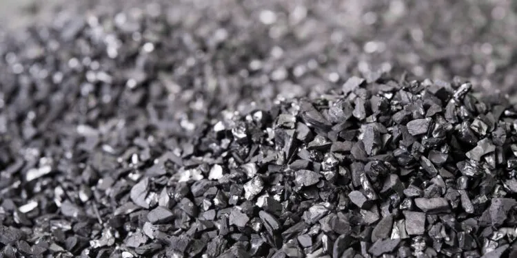 Zdjęcie Który ekogroszek lepszy: Karlik czy Pieklorz? Porównanie kosztów i wydajności