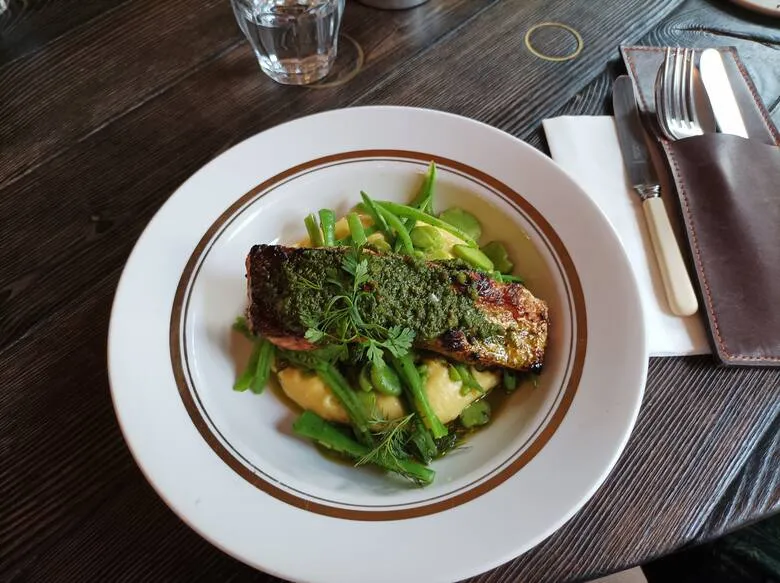 Zdjęcie Gdzie zjeść w Wilnie? Odkryj najlepsze restauracje i smaki