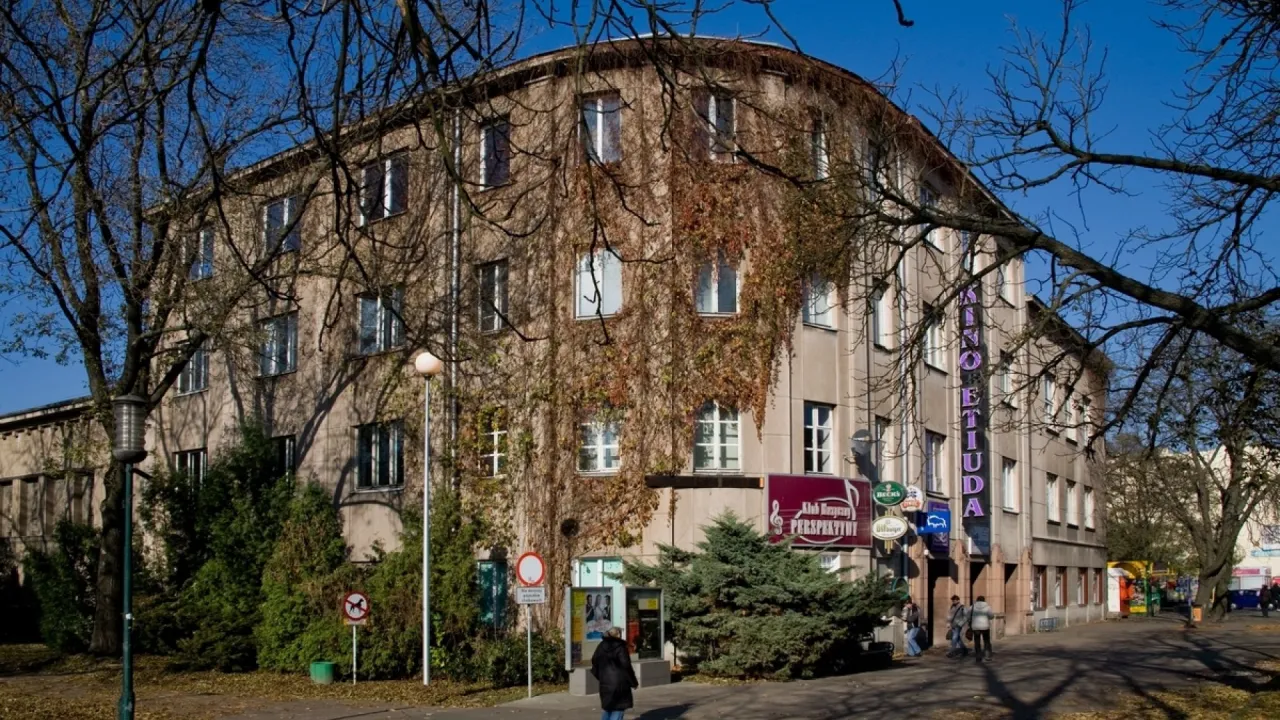 Zdjęcie Najnowszy Repertuar Kina Leżajsk - Sprawdź Co Grają w MCK i Kinie Etiuda Ostrowiec Świętokrzyski