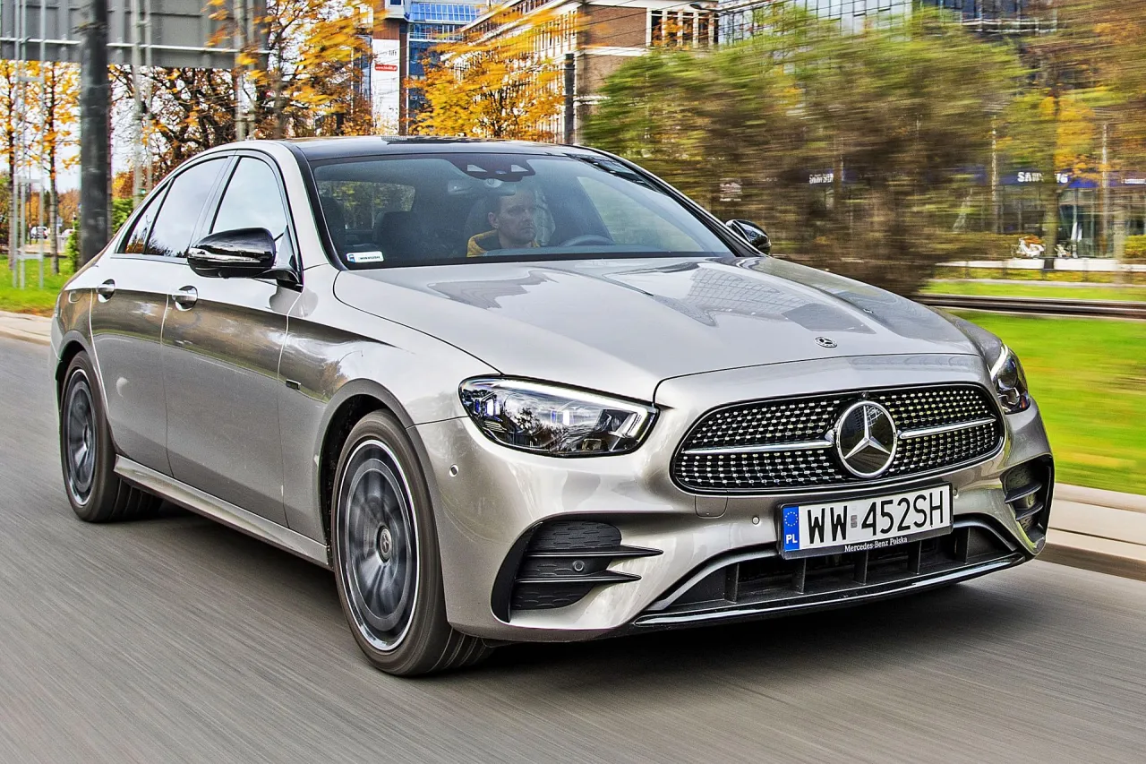 Zdjęcie Mercedes E Klasa W213 - najlepsze osiągi, komfort i technologie w jednym