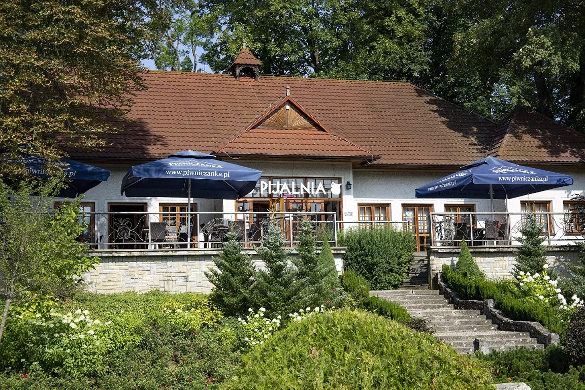 Zdjęcie Gdzie zjeść w Piwnicznej-Zdroju? Odkryj najlepsze lokale gastronomiczne