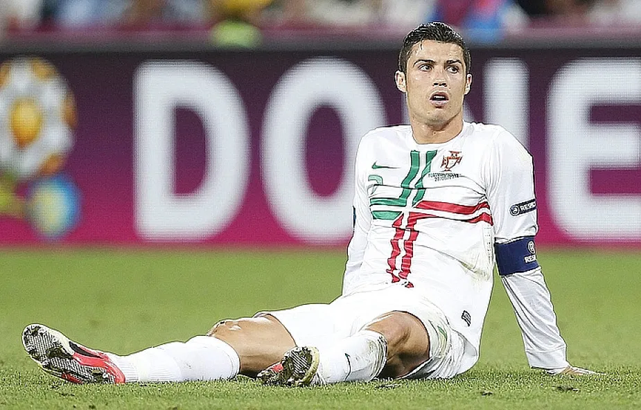 Zdjęcie Cristiano Ronaldo wzrost - jak jego wysokość wpływa na grę?