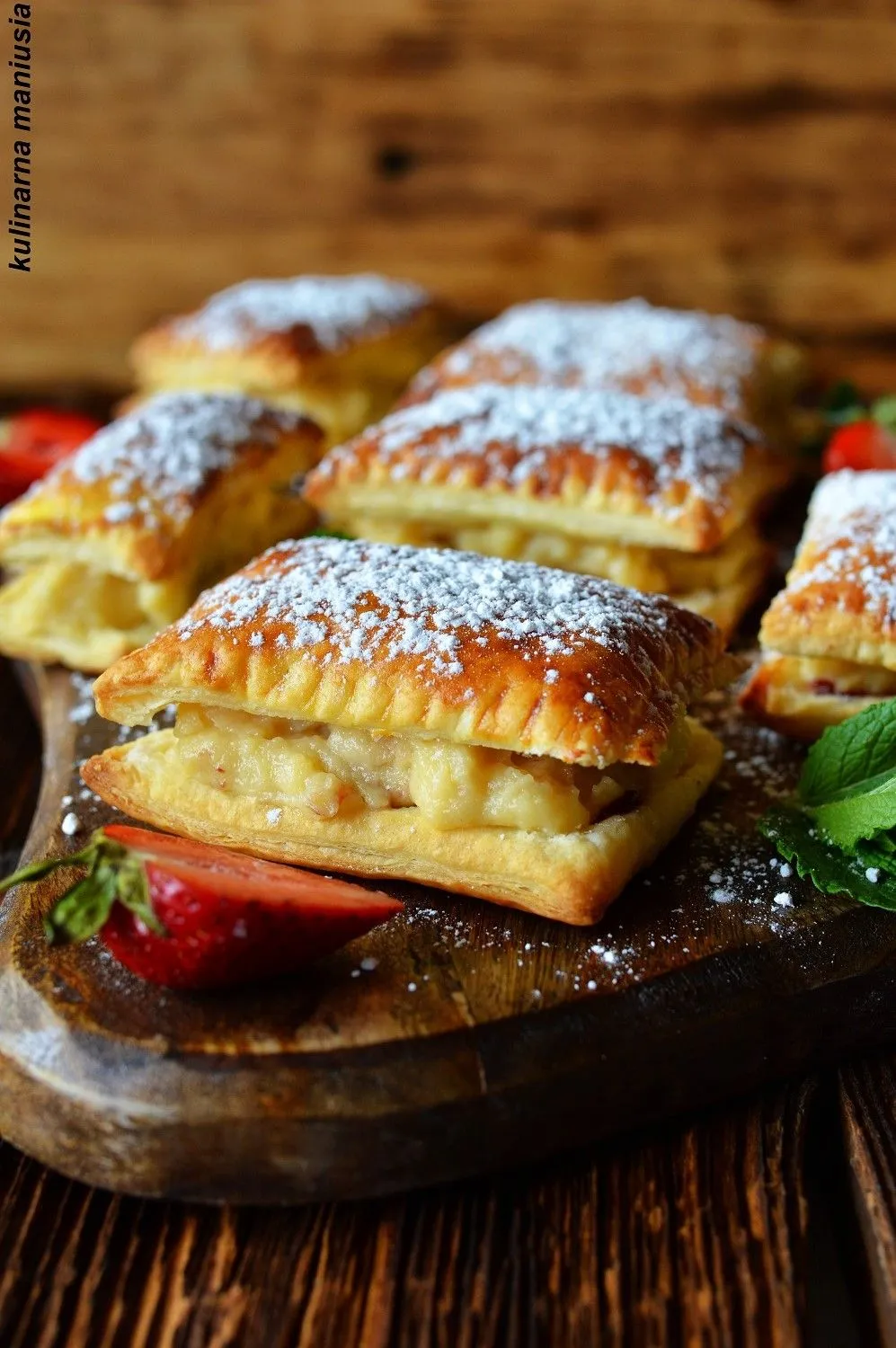 Zdjęcie Jakie ciastka z ciasta francuskiego? Proste przepisy na pyszne smakołyki