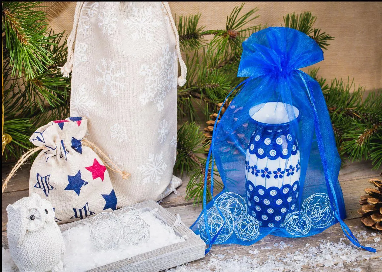 Zdjęcie Jak zapakować maskotkę? Kreatywne sposoby na nieregularny kształt