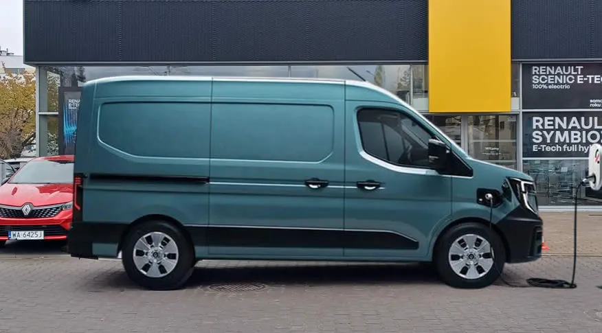 Zdjęcie Renault Trafic jaki silnik wybrać, aby uniknąć awarii i kosztów