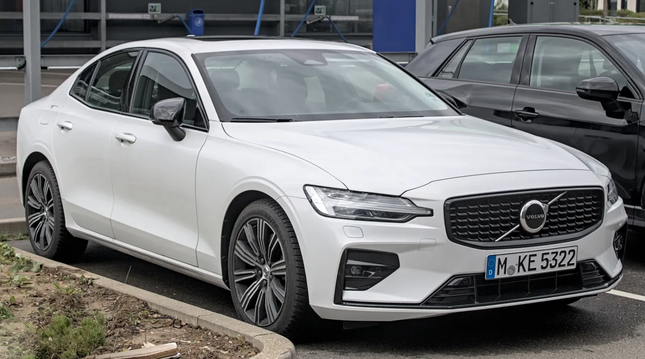 Zdjęcie Volvo skąd pochodzi? Odkryj fascynującą historię tej marki