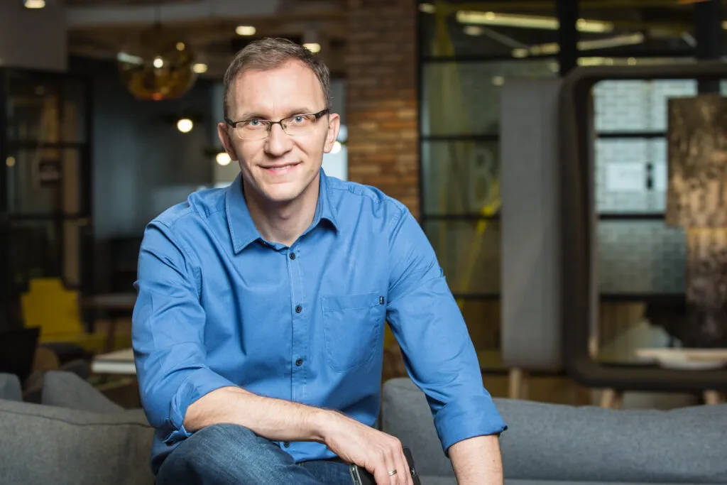 Zdjęcie Marcin Iwuć Blog: Skarbnica Wiedzy o Finansach Osobistych