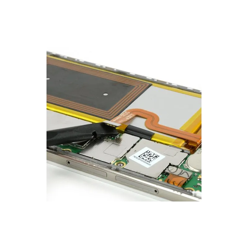 Zdjęcie Wymiana baterii w Huawei P8 Lite: uniknij problemów i kosztów