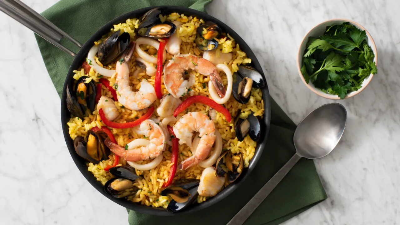 Zdjęcie Receta fácil de paella de marisco que sorprenderá a todos