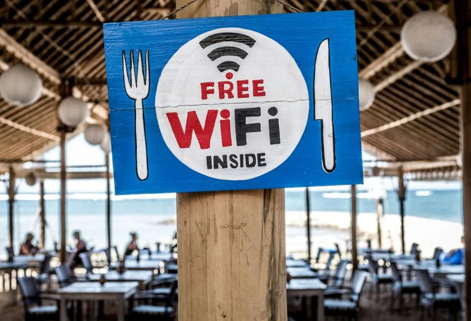 Zdjęcie Jak poprawnie pisać Wi-Fi? Odkryj błędy w pisowni wi fi