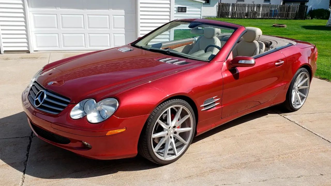Zdjęcie Mercedes-Benz SL500 Cabriolet - Cechy, ceny i porównania modeli